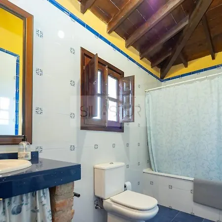 La Casona Del Cura Iii Holiday home Pravia