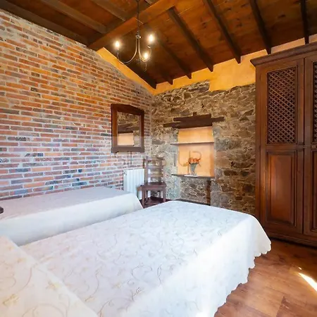 La Casona Del Cura Iii Pravia