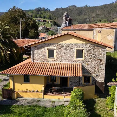 La Casona Del Cura Iii Holiday home Pravia